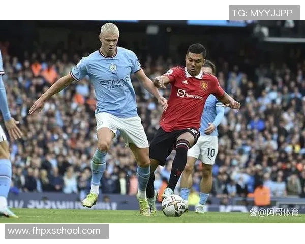 曼联与曼城激战英超巅峰对决谁能在这场德比中笑到最后 曼联与曼城激战英超巅峰对决谁能在这场德比中笑到最后